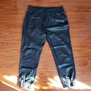 KENNETH COLE REACTION PU LEATHER JOGGER SIZE XL GREAT CONDITION